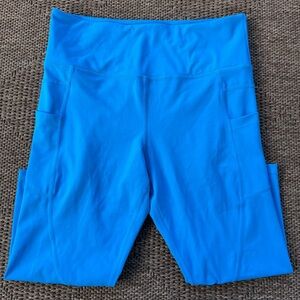 ZYIA - NWOT Size 12  ocean blue Light ‘n Tight crop leggings